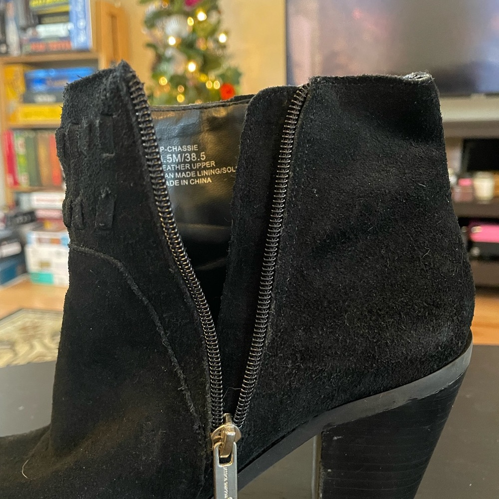 Jessica Simpson Black Ankle Boots - Picture 4 of 8